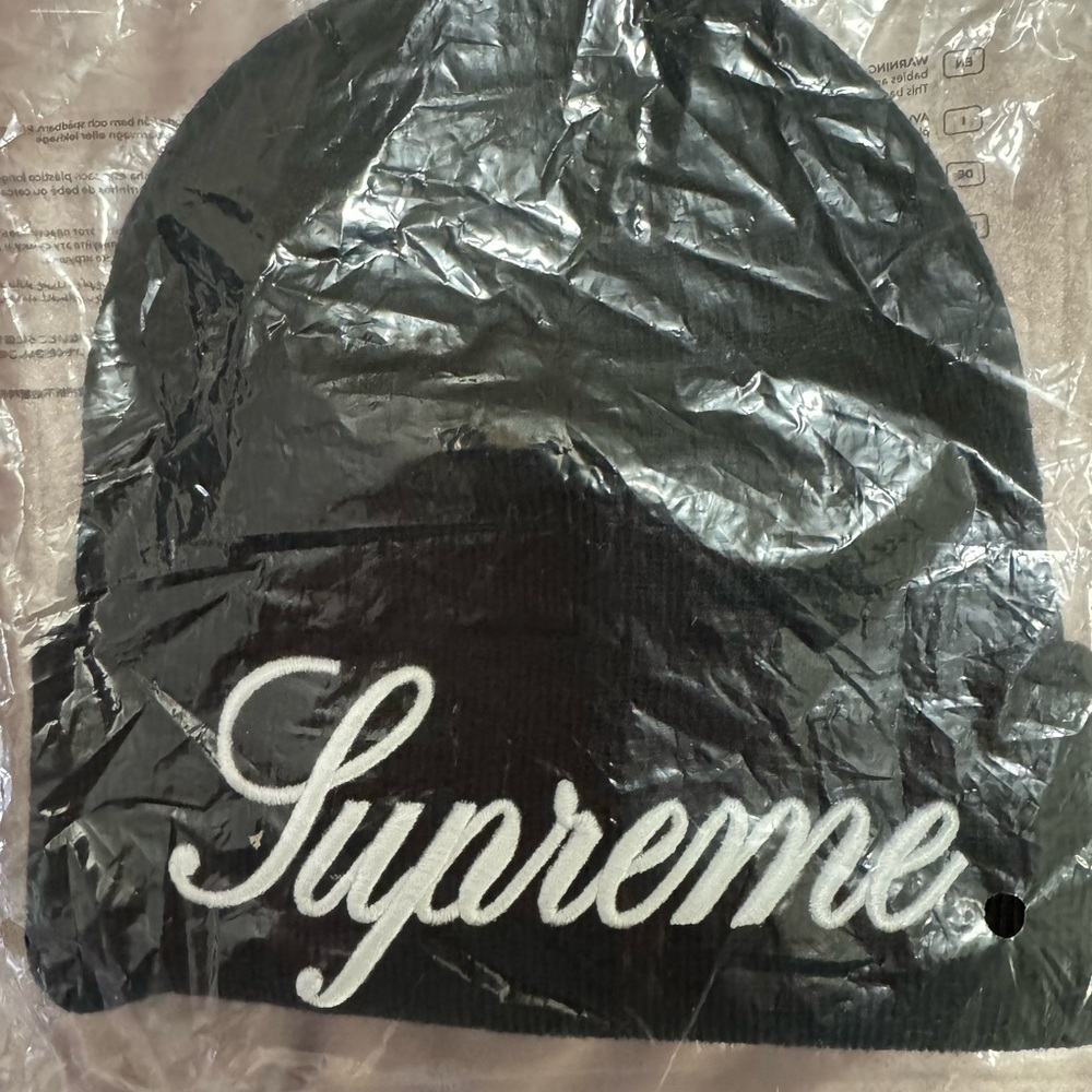 Supreme Black Beanie